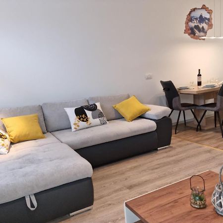 Zaga Apartma Kaan מראה חיצוני תמונה